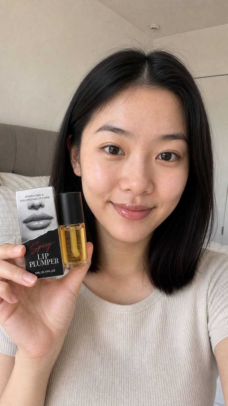 After applying Korean Spicy Lip Plumper Gloss