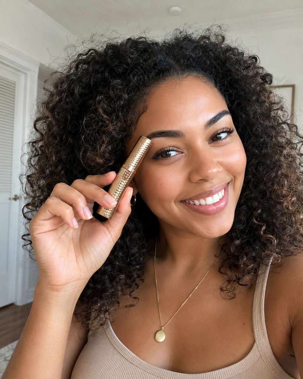 Beauty Kiwi community member using the Natural Brows Stamp Kit