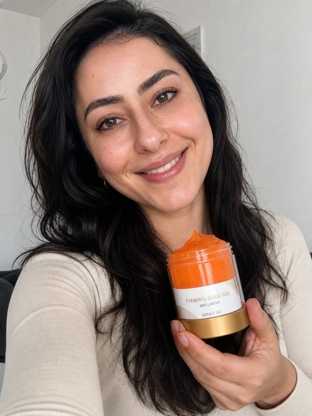Close-up of a Beauty Kiwi Cryo Thermo Firming Gold Gel self-care routine