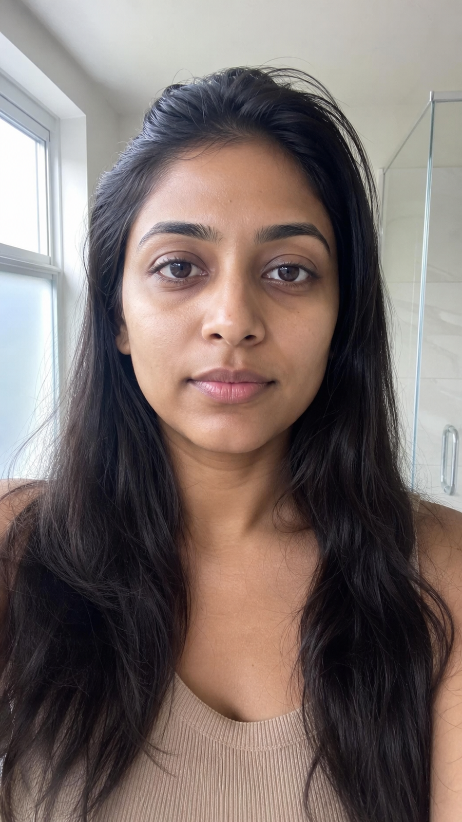 Before applying Korean Spicy Lip Plumper Gloss