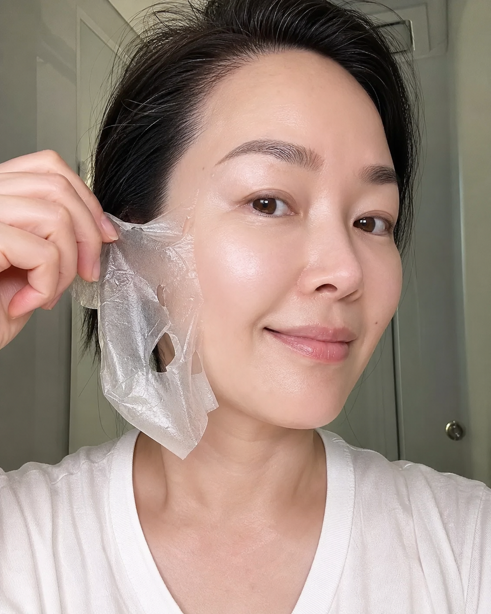 Beauty Kiwi community member sharing their Korean Collagen Night Wrapping Mask morning skin result