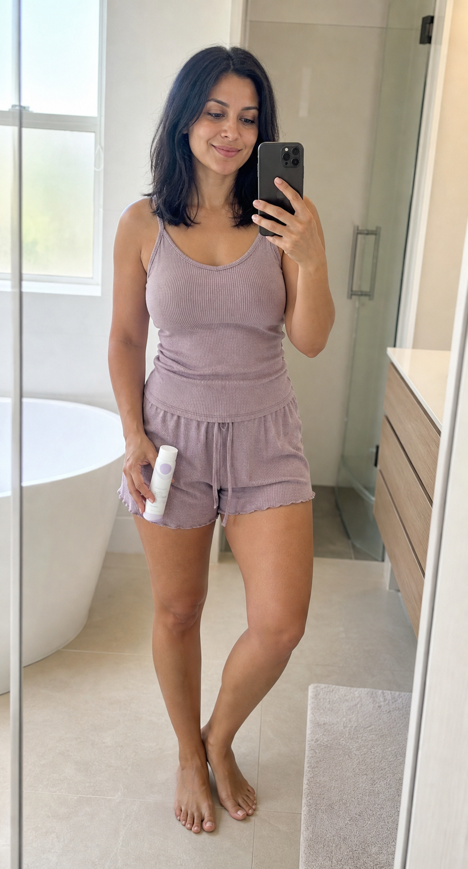 Beauty Kiwi customer using Pain-Free Woman Hair Removal Cream